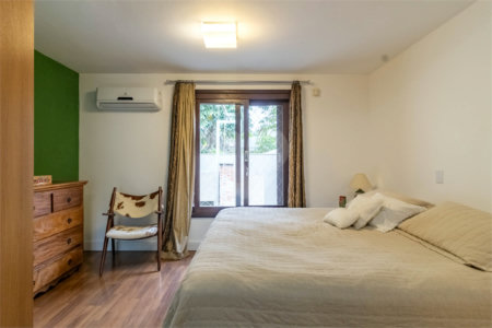 Casa à venda com 3 quartos, sendo 1 suíte, em Jardim Paulistano, São Paulo, SP