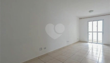 Apartamento à venda com 2 quartos, sendo 1 suíte,  em Jardim São Judas Tadeu, Guarulhos, SP