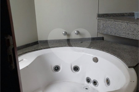 Apartamento à venda com 1 suíte em Vila Suzana, São Paulo, SP