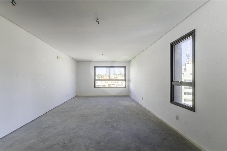 Apartamento à venda com 4 quartos, sendo 3 suítes, em Perdizes, São Paulo, SP