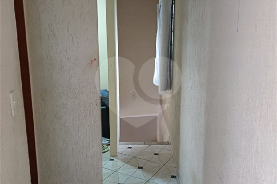 Casa à venda com 3 quartos, sendo 1 suíte, em Jardim Santa Mônica, São Paulo, SP