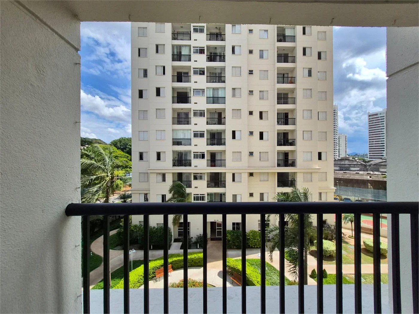 Apartamento à venda com 2 quartos em Vila Anastácio, São Paulo, SP