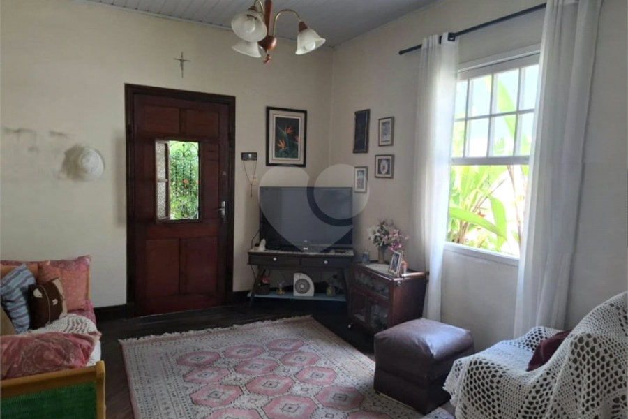 Casa à venda com 2 quartos em Tremembé, São Paulo, SP