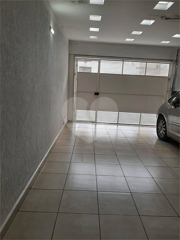 Sobrado à venda com 3 quartos, sendo 1 suíte, em Vila Suissa, Mogi das Cruzes, SP