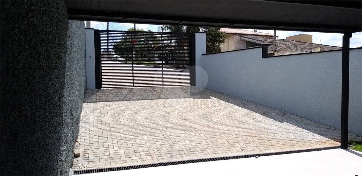Casa à venda com 3 suítes em Jardim Paulista, Atibaia, SP