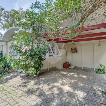 Casa Térrea à venda com 3 quartos, sendo 1 suíte,  em Chácara Monte Alegre, São Paulo, SP