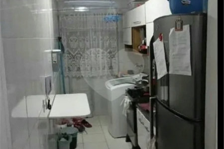 Casa à venda com 2 quartos no condomínio Residencial Parque Real, Cotia - SP