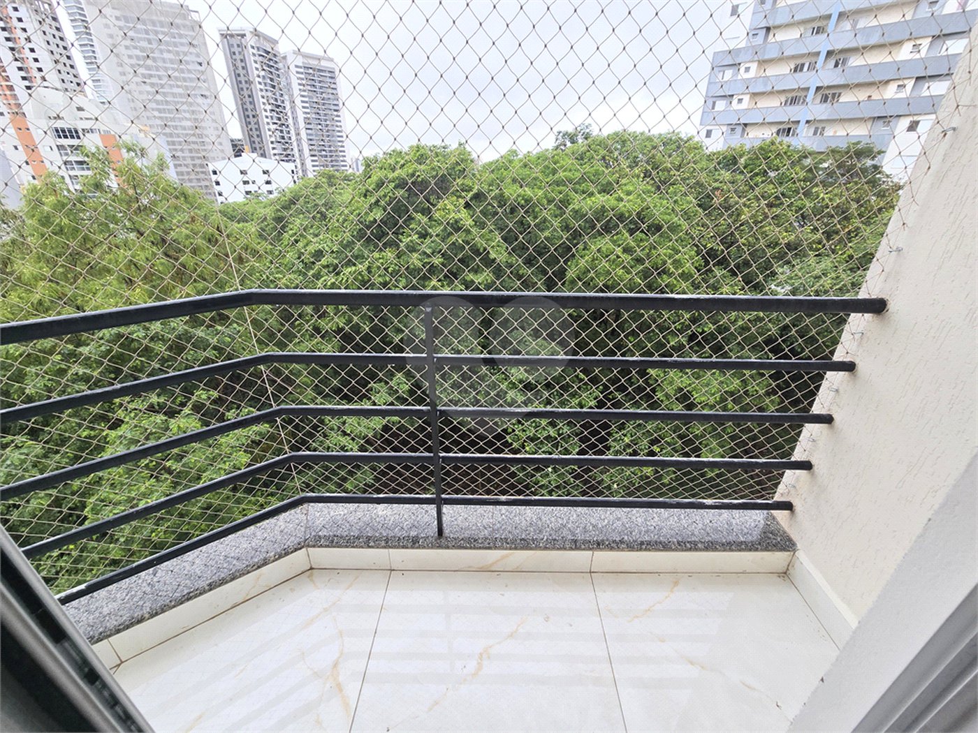 Apartamento à venda com 3 quartos, sendo 1 suíte,  em Jardim Judith, Sorocaba, SP