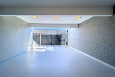Casa à venda com 3 suítes em Jardim Paulista, Atibaia, SP