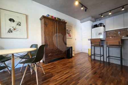 Apartamento à venda com 2 quartos, sendo 1 suíte, em Pinheiros, São Paulo, SP