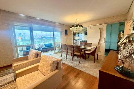 Apartamento à venda com 3 suítes em Campo Grande, São Paulo, SP