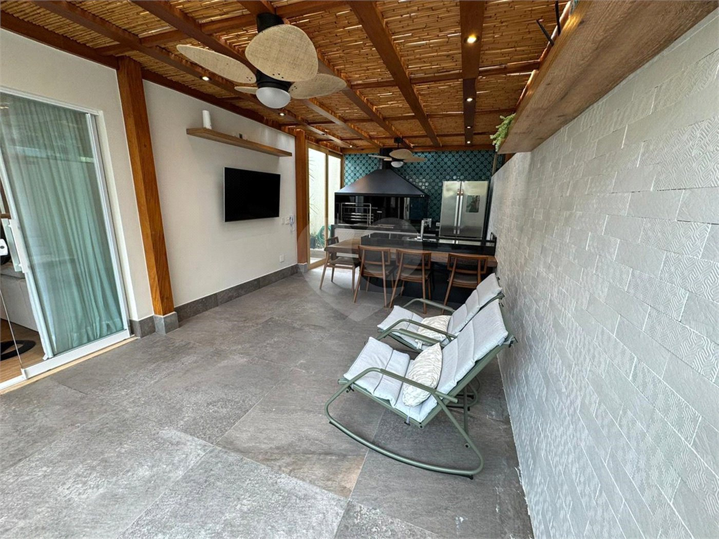 Casa à venda com 3 suítes no condomínio Sunset Brooklin, São Paulo - SP