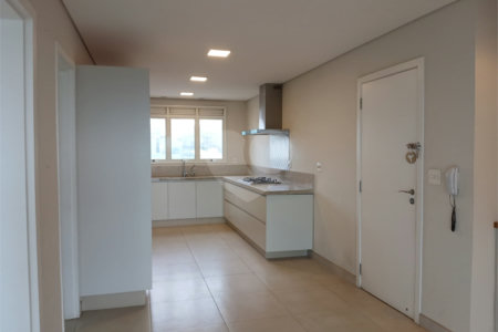 Apartamento à venda com 4 suítes em Anhangabaú, Jundiaí, SP