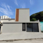 Casa com 2 dormitórios à venda, 100 m² por R$ 560.000,00 - Marapé - Santos/SP