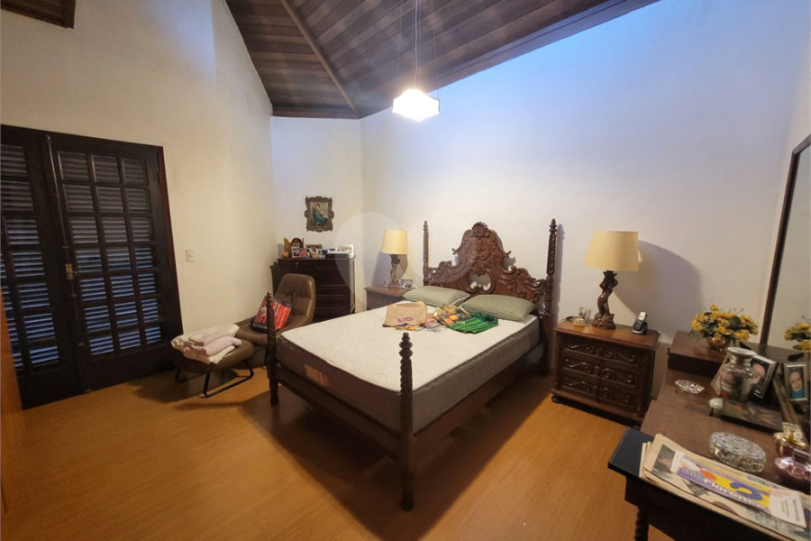 Casa à venda com 3 quartos, sendo 1 suíte, no condomínio Alpes da Cantareira, Mairiporã - SP