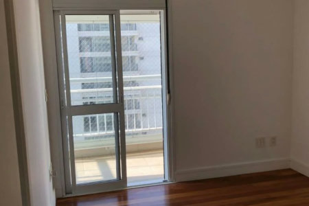 Apartamento à venda com 3 suítes em Vila Suzana, São Paulo, SP