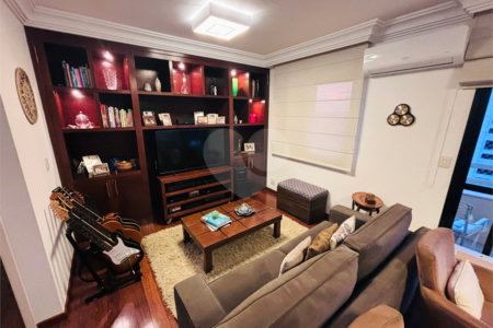 Apartamento à venda com 3 quartos, sendo 1 suíte,  em Vila Suzana, São Paulo, SP