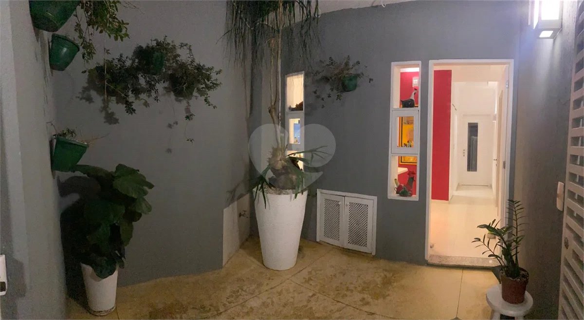 Casa de Vila à venda com 3 quartos, sendo 2 suítes, em Jardim Hípico, São Paulo, SP
