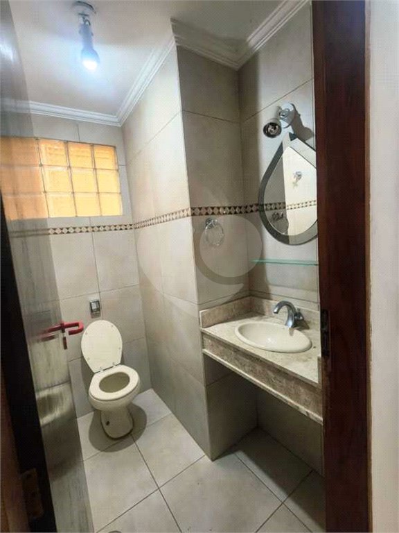 Sobrado à venda com 3 quartos, sendo 1 suíte, em Jardim das Vertentes, São Paulo, SP