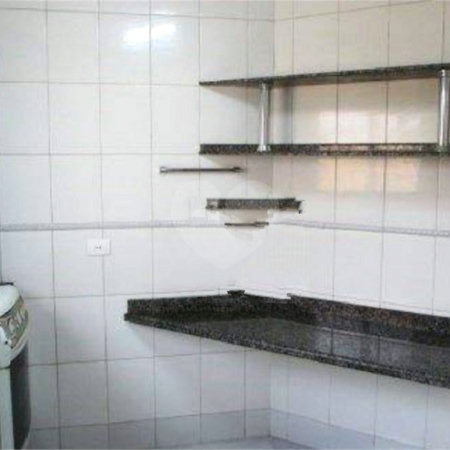 Casa à venda com 3 quartos, sendo 1 suíte, em Vila Nova Carolina, São Paulo, SP