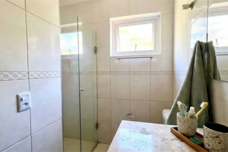 Apartamento com 3 dormitórios à venda, 87 m² por R$ 450.000,00 - Jardim Três Marias - Guarujá/SP