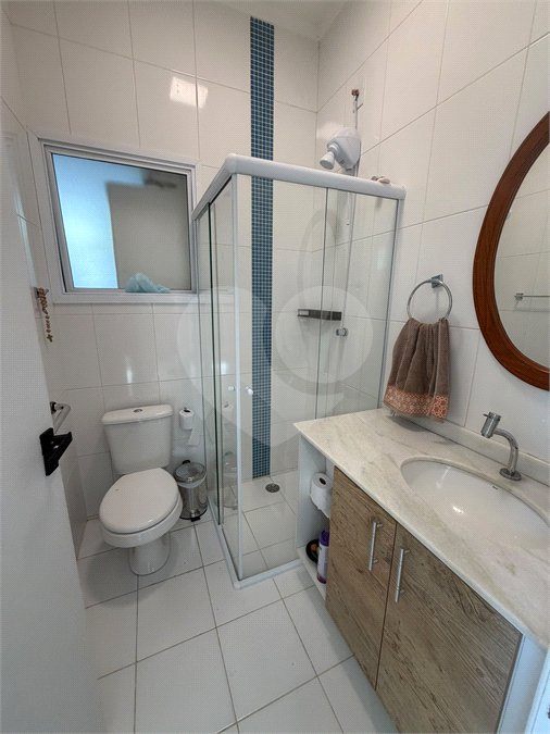 Casa à venda com 4 suítes no condomínio Jardim das Palmeiras, Vinhedo - SP