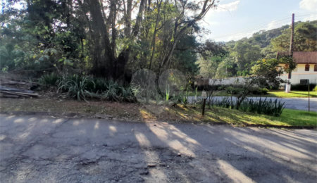 Terreno à venda no condomínio Associação Reserva das Hortênsias, Mairiporã - SP