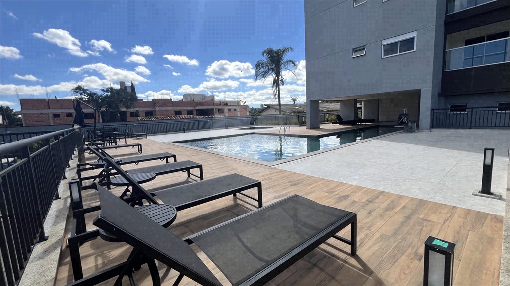 Apartamento à venda com 3 quartos, sendo 1 suíte, em Vila Helena, Atibaia, SP