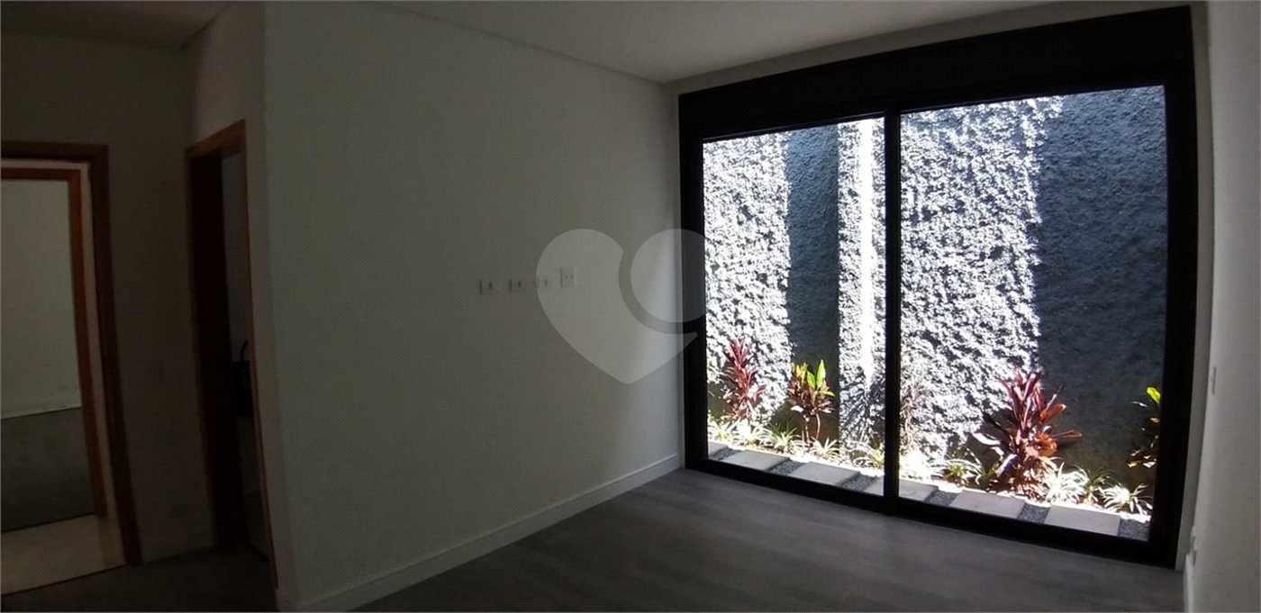Casa à venda com 3 suítes em Jardim Paulista, Atibaia, SP
