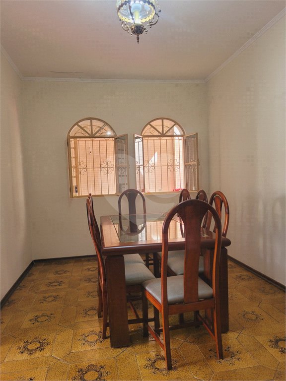 Sobrado à venda ou para alugar com 4 quartos, sendo 1 suíte, em Vila Gustavo, São Paulo, SP