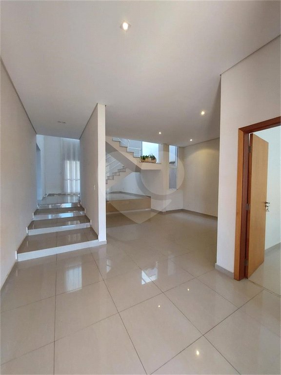 Casa à venda com 3 suítes no condomínio Villaggio Di Napoli Valinhos, Valinhos - SP