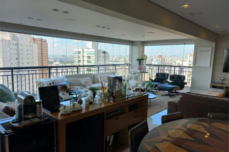 Apartamento à venda com 4 suítes em Santa Teresinha, São Paulo, SP