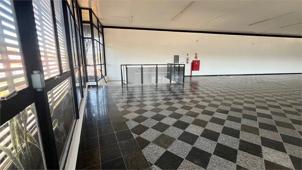 Salão Comercial para alugar em Vila Thais, Atibaia, SP