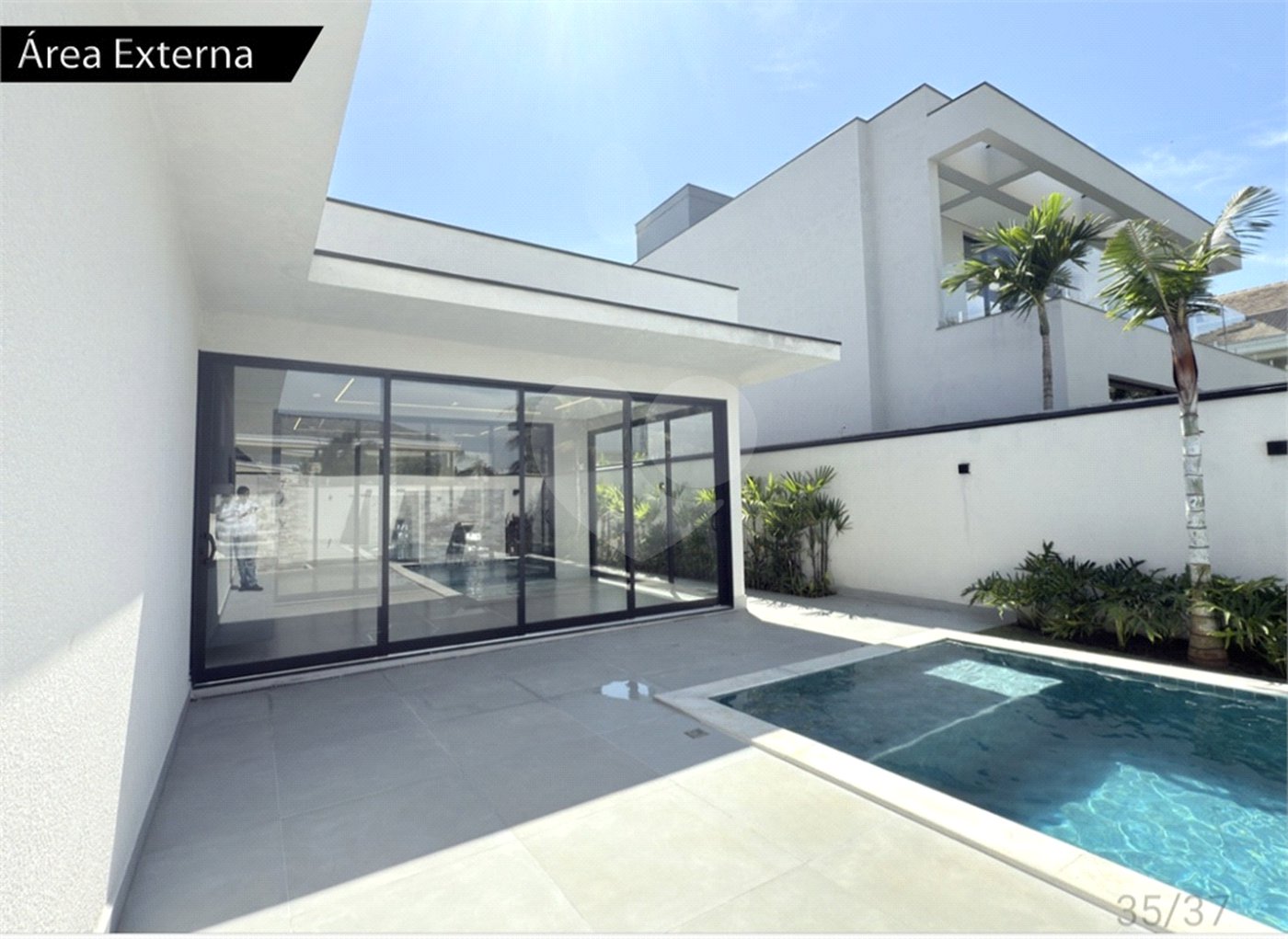 Terreno à venda com 4 suítes no condomínio Residencial Maison Du Parc, Indaiatuba - SP