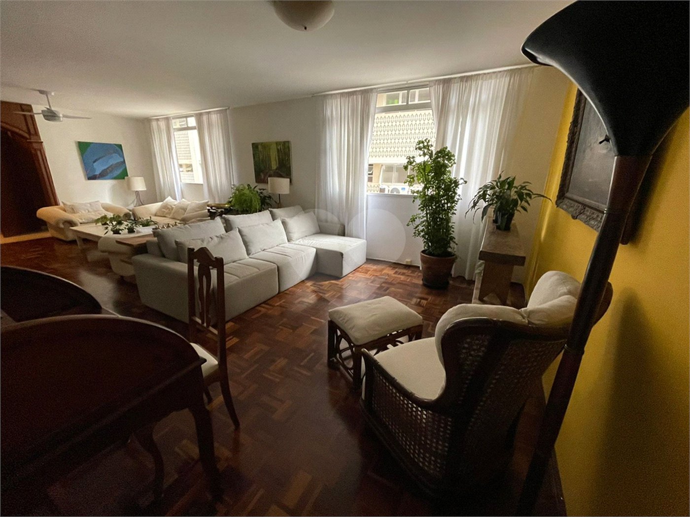 Apartamento à venda com 3 quartos, sendo 1 suíte, em Higienópolis, São Paulo, SP