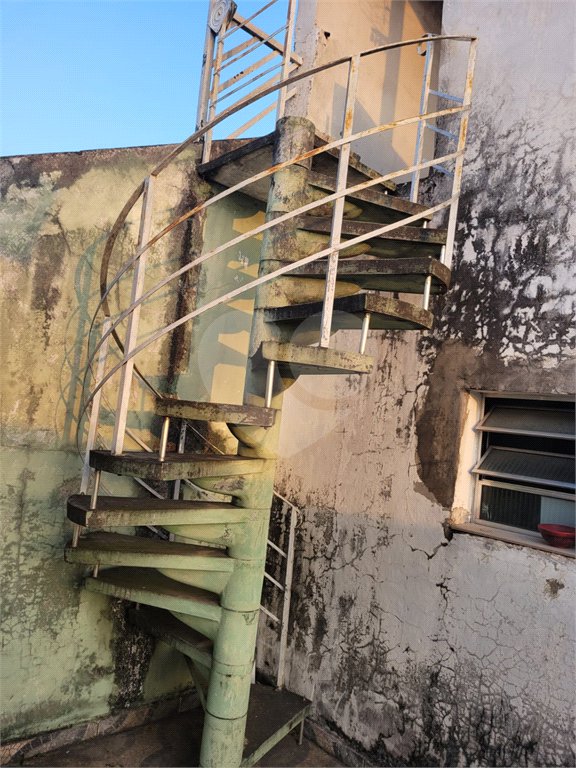 Sobrado à venda com 3 quartos em Vila Marari, São Paulo, SP