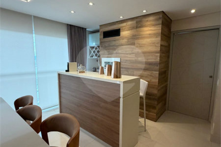 Apartamento à venda com 4 quartos, sendo 2 suítes, em Vila Maria Alta, São Paulo, SP