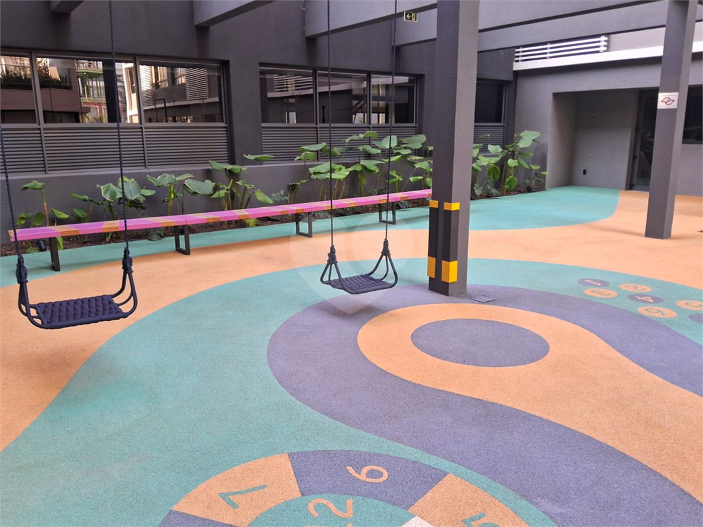 Apartamento à venda com 4 suítes em Pinheiros, São Paulo, SP