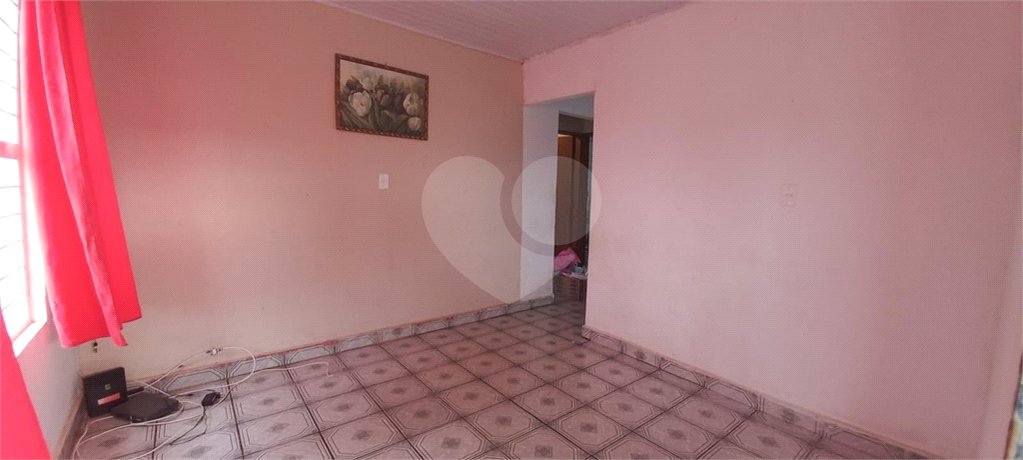 Casa à venda com 2 quartos em Jardim Fogaça, Itapetininga, SP