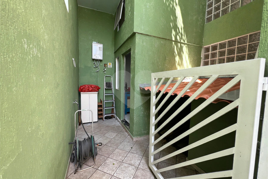 Sobrado à venda com 4 suítes em Tremembé, São Paulo, SP