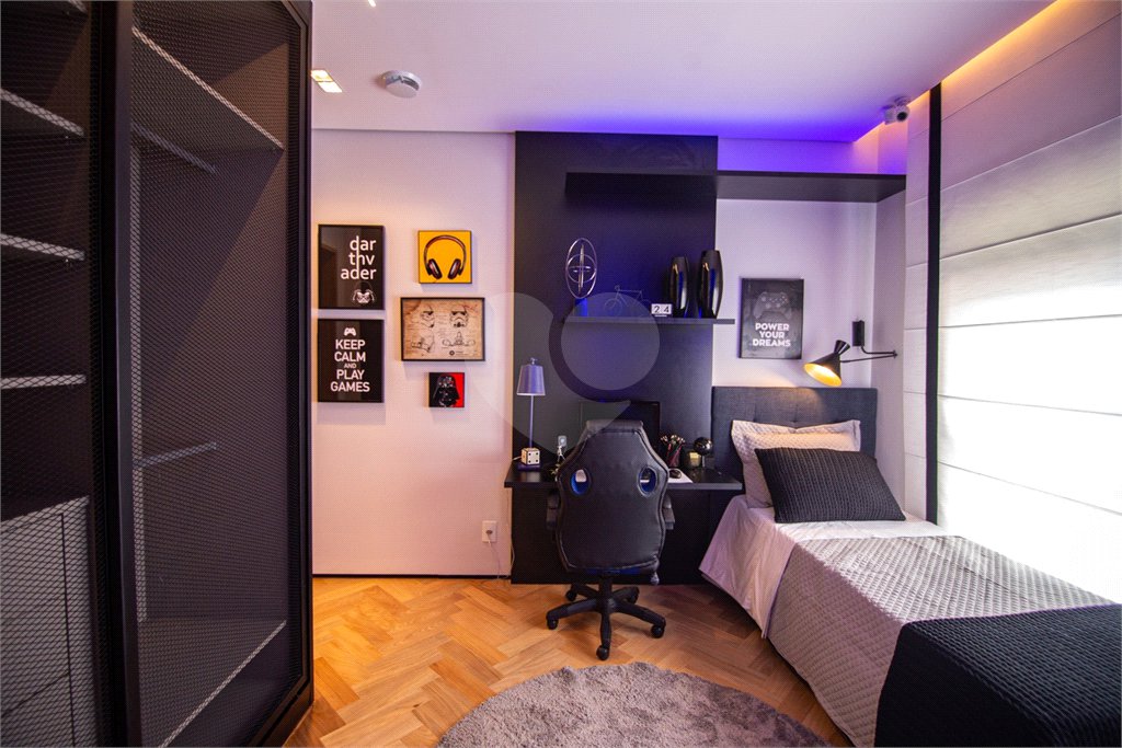 Apartamento à venda com 3 suítes em Vila Romana, São Paulo, SP