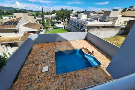 Casa à venda com 4 suítes no condomínio Terras de São Francisco, Vinhedo - SP