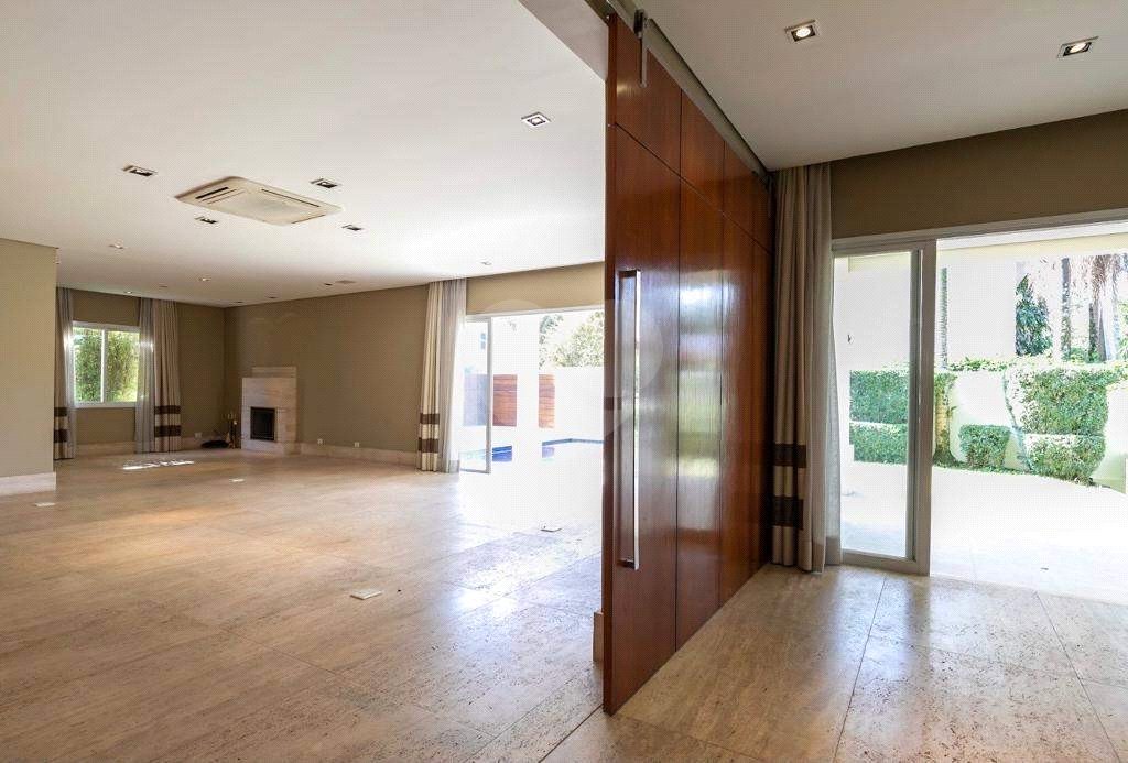 Casa à venda com 4 suítes no condomínio L`exclusive, São Paulo - SP