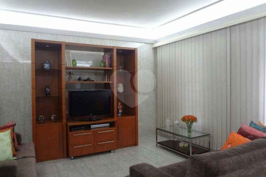 Sobrado à venda com 3 quartos em Santana, São Paulo, SP