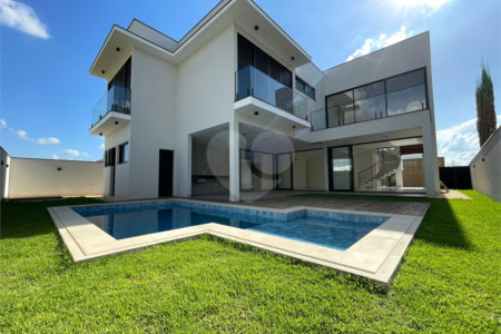 Casa à venda com 5 suítes no condomínio Alphaville Nova Esplanada 3, Votorantim - SP