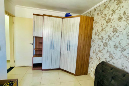 Apartamento à venda com 2 quartos em Vossoroca, Votorantim, SP