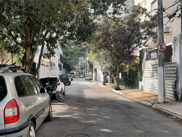 Terreno à venda em Vila Nova Conceição, São Paulo, SP