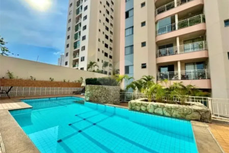 Apartamento à venda com 3 quartos, sendo 1 suíte,  em Parque Imperial, São Paulo, SP