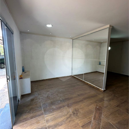 Sobrado à venda ou para alugar com 4 quartos, sendo 2 suítes, em Vila Lacíria, Ponta Porã, MS