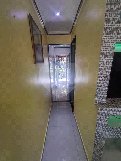 Casa à venda com 2 quartos, sendo 1 suíte, no condomínio Clube Caminho do Park, Rio de Janeiro - RJ